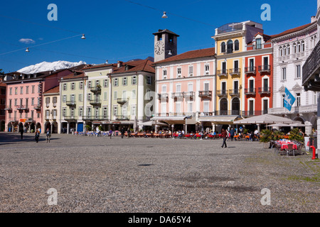 Piazza Grande, Ort, Locarno, Kanton, TI, Ticino, Südschweiz, Stadt, Stadt, Schweiz, Europa, Fassaden Stockfoto