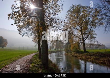 Areuse, Jura, Fluss, Fluss, Bach, Körper von Wasser, Wasser, Baum, Bäume, Kanton, NE, Neuenburg, Neuchatel, Schweiz, Europa, Val Stockfoto