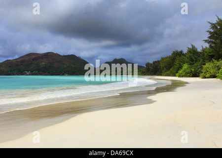 Landschaft der Seychellen - Insel Praslin Stockfoto