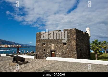 Teneriffa, Teneriffa, Kanaren, Kanarische Inseln, Spanien, Spanisch, Europa, Puerto De La Cruz, Burg, Burgen, Gebäude, Neubau Stockfoto