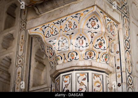 Farbige Stein und Glas inlays, Pietra Dura, Rotes Fort Stockfoto