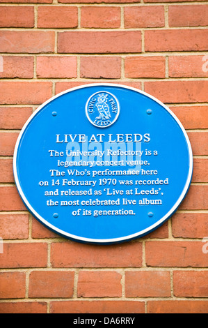 Blau Erbe Plakette für 1970 in LEEDS LIVE Konzert von The Who auf dem Campus der University of Leeds West Yorkshire England UK Stockfoto