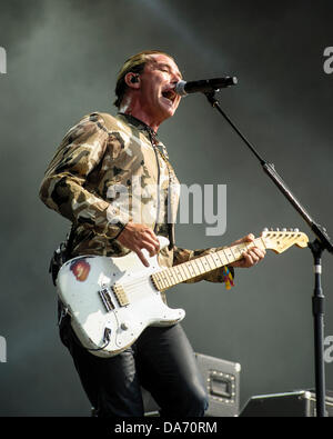 London, UK. 5. Juli 2013. Bush spielt Barclaycard präsentiert British Summer Time Hyde Park am Hyde Park am 07.05.2013 im Hyde Park, London. Die Band besteht aus: Gavin Rossdale, Robin Goodridge, Chris Traynor, Corey Britz. Bild von Julie Edwards/Alamy Live-Nachrichten Stockfoto