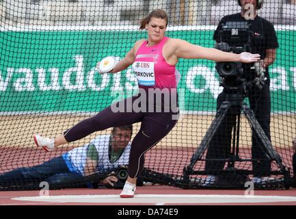 Lausanne, Schweiz. 4. Juli 2013. IAAF Diamond League Leichtathletik Leichtathletik-Meeting. Diskuswerfen Frauen Sandra Perkovic CRO Credit: Aktion Plus Sport/Alamy Live-Nachrichten Stockfoto