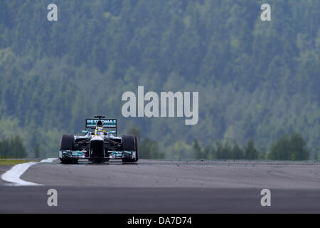 Nuerburg, Deutschland. 6. Juli 2013. Deutsche Formel1-Fahrer Nico Rosberg Nuerburg, Deutschland, 6. Juli 2013. Die Formel 1 Grand Prix von Deutschland stattfinden am 7. Juli 2013. Foto: David Ebener/Dpa/Alamy Live News Stockfoto