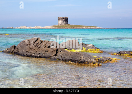 Eine antike Turm am Strand Stockfoto