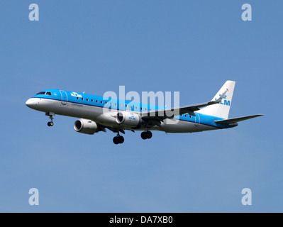 PH-EZR KLM Cityhopper Embraer ERJ-190STD (ERJ-190-100) 2 Stockfoto