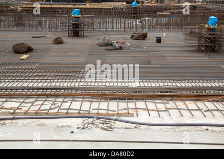 Stahl-Bewehrung auf einer Baustelle Berlin Stockfoto