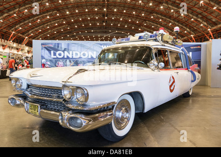 LONDON, UK - Juli 06: Ghostbusters Ecto 1 Auto Replik an der London Film and Comic Convention auf der Earls Court zwei Ausstellung Stockfoto