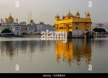 Indien, Punjab, Amritsar, Harmandir Sahib (Golden Temple), spirituelle und kulturelle Zentrum der Sikh-Religion Stockfoto