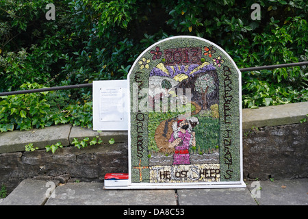 Traditionelle Brunnendiminierung in Bakewell Derbyshire. England Stockfoto