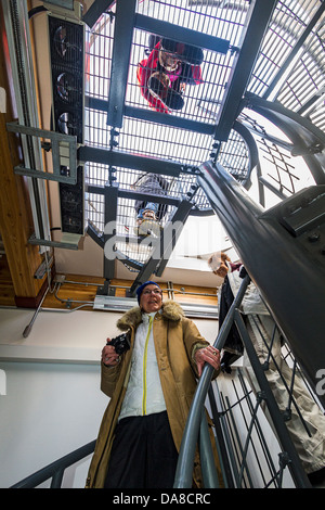 Treppe zum Aussichtsturm auf der Churchill nördlichen Studies Centre, wo Wissenschaftler und Besucher die Tundra studieren kann Stockfoto