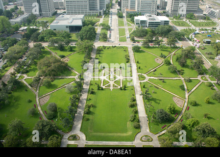 Louisiana, Baton Rouge. Aussicht auf die Innenstadt von der 27. Etage Aussichtsplattform von der Louisiana State Capitol. Stockfoto