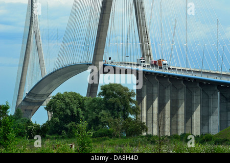 "Pont de Normandie" (Brücke der Normandie): eine Schrägseilbrücke Straßenbrücke über den Fluss Seine, Verknüpfung von Le Havre nach Honfleur. Stockfoto