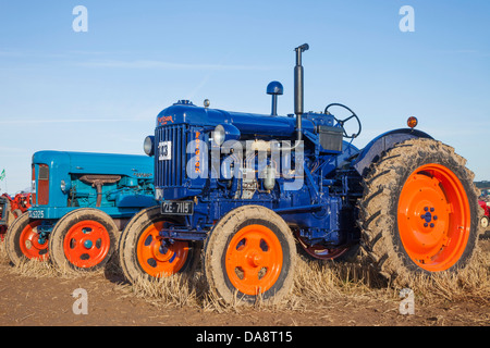 Die Great Dorset Steam Fair, Vintage Traktoren, stiegen, Dorset, England Stockfoto