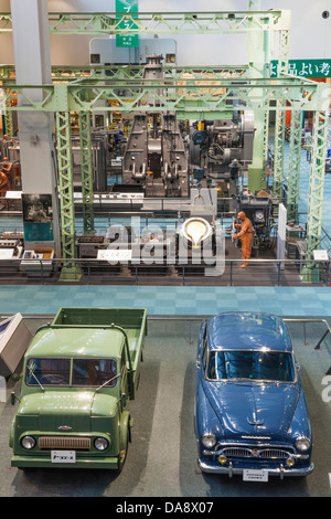 Japan, Honshu, Aichi, Nagoya, Toyota Commemorative Museum für Industrie und Technologie, Automobil-Pavillon Stockfoto