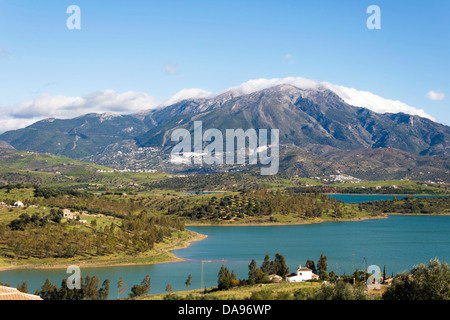 La Viñuela Stausee, La Axarquía, Málaga, Andalusien, Spanien. Stockfoto