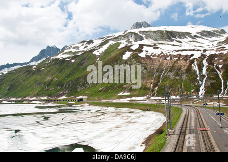 Schweiz, Kanton Uri, Oberalppass, Eisenbahn Stockfoto