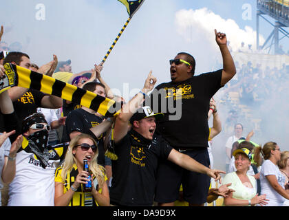 Columbus, OH, USA. 7. Juli 2013. 7. Juli 2013: Columbus Crew Fans während der Major League Soccer match zwischen Portland Timbers und die Columbus Crew bei Columbus Crew Stadium in Columbus, Ohio. Die Columbus Crew besiegte die Portland Timbers 1-0. Bildnachweis: Csm/Alamy Live-Nachrichten Stockfoto