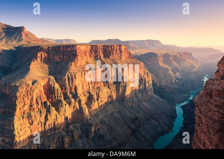 Sonnenuntergang am Grand Canyon N.P North Rim mit dem Blick von Toroweap, Arizona, USA Stockfoto