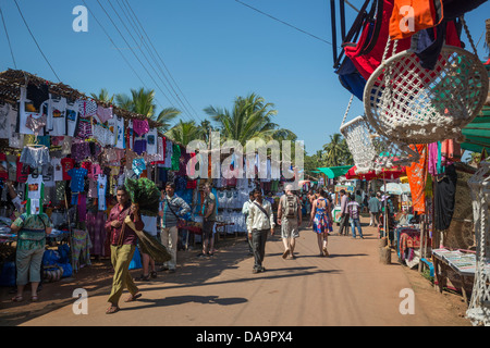 Indien, Süd-Indien, Asien, Goa, Flohmarkt in Anjuna, Anjuna, Flohmarkt, bunt, Markt, Tourismus, Touristen, Reisen, wöchentlich Stockfoto