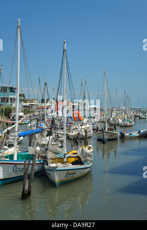 Belize City, Mittelamerika, Belize, Belize City, Yacht, Hafen, Boote Stockfoto