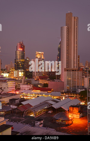 Mittelamerika, Panama, Stadt, vertikal, Dämmerung, Gebäude, Skyline, Panama Stockfoto