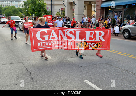 Anhänger der Gansler für Generalstaatsanwalt marschieren in t, He Annapolis, Maryland 4. Juli parade Stockfoto