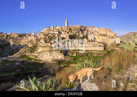 Spanien, Europa, Valencia, Architektur, Glockenturm, Bocairent, Stadt, Geschichte, Mittelalter, alte, Pueblo, Skyline, touristische, Reise, Stockfoto