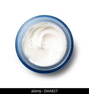 Schwung der weißen Beauty Creme Öl-Gel-Produkt auf einem weißen Hintergrund ausschneiden Stockfoto