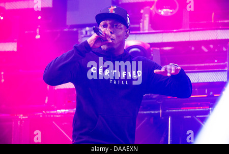 Dizzee Rascal führt auf der Pyramide-Bühne auf dem Glastonbury-Festival-Freitag. 28. Juni 2013 Stockfoto