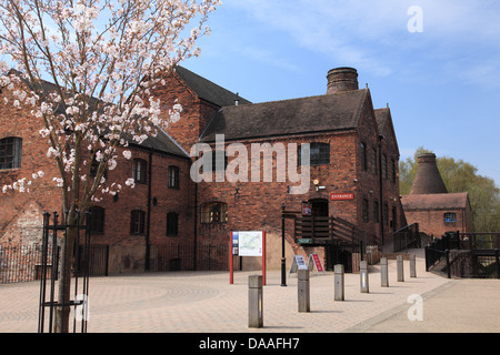 Coalport China Museum ist eines der Ironbridge Gorge Museen mit Vorführungen und Ausstellungen von Coalport China. Stockfoto