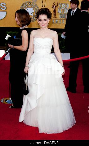 US-Schauspielerin Winona Ryder für 17. kommt Annual Screen Actors Guild Awards im Shrine Auditorium in Los Angeles, Kalifornien, USA, 30. Januar 2011 statt. Foto: Hubert Boesl Stockfoto