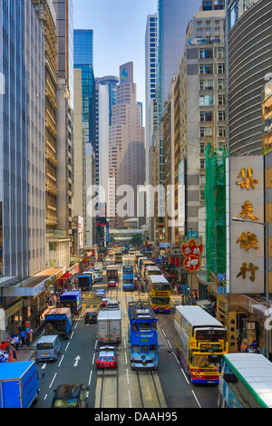 Hong Kong, China, Asien, Stadt, Central District, Gebäude, beschäftigt, zentrale, Lärm, Wolkenkratzer, Straßenverkehr, Straßenbahn Stockfoto