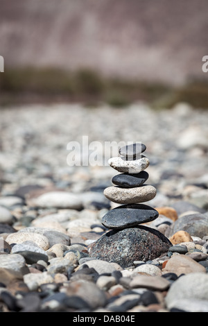 Zen ausgewogen Steinen Stack Nahaufnahme Balance-Ruhe-Stille-Konzept Stockfoto