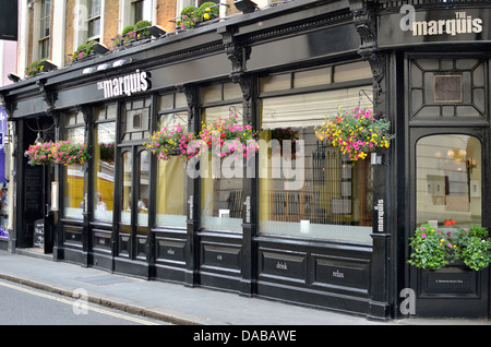 Der Marquess Pub in Chandos Place, Covent Garden, London, UK. Stockfoto