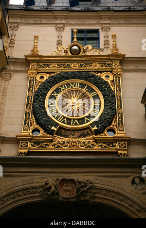 Rouen Frankreich goldenen Zifferblatt Nahaufnahme. Stockfoto
