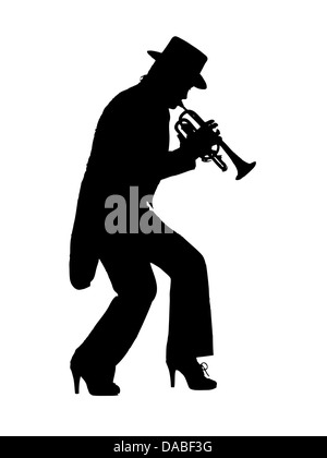 Silhouette einer Frau spielt den Blues auf einer Trompete Stockfoto