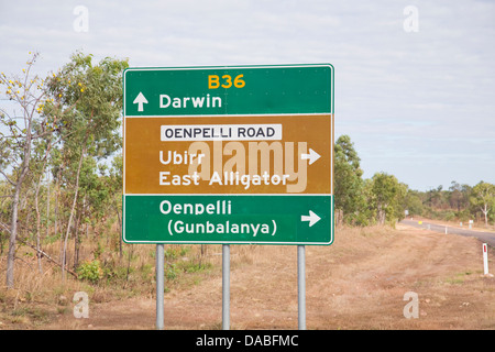 Verkehrszeichen im Kakadu-Nationalpark, northern Territory, Australien Stockfoto