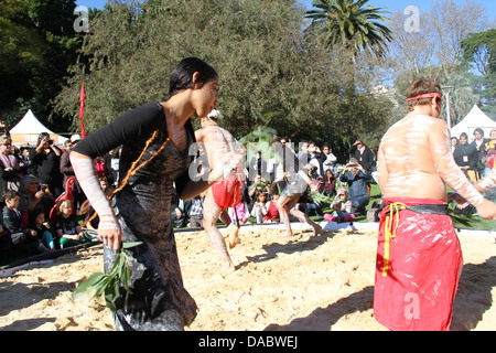 Aborigines traditionellen Tanz-Performance bei NAIDOC in der Stadt im Hyde Park. © Richard Milnes Kredit / Alamy Live News. Stockfoto