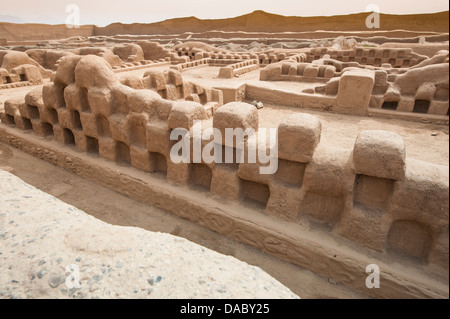 Ruinen von Chan Chan präkolumbische archäologische Stätte in der Nähe von Trujillo, Peru, Südamerika Stockfoto