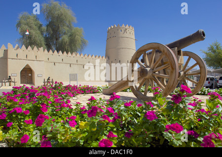 Sultan Bin Zayed Fort, jetzt der Al Ain Museum, Al Ain, Abu Dhabi, Vereinigte Arabische Emirate, Naher Osten Stockfoto