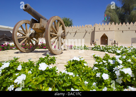 Sultan Bin Zayed Fort, jetzt der Al Ain Museum, Al Ain, Abu Dhabi, Vereinigte Arabische Emirate, Naher Osten Stockfoto