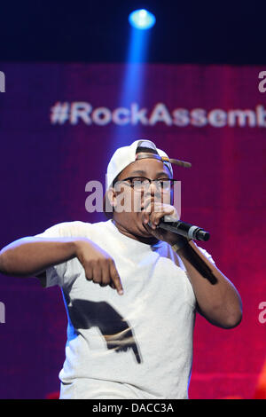 ROLL DEEP ROCK Versammlung 2013 WEMBLEY ARENA LONDON ENGLAND am 10 Juli 2013 Stockfoto