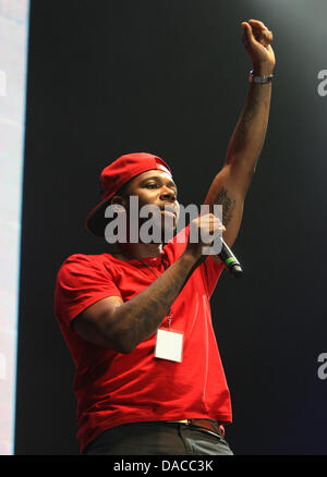 ROLL DEEP ROCK Versammlung 2013 WEMBLEY ARENA LONDON ENGLAND am 10 Juli 2013 Stockfoto