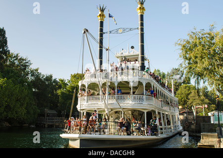 Mark Twain Riverboat Frontierland Disneyland, Anaheim, Kalifornien. Stockfoto