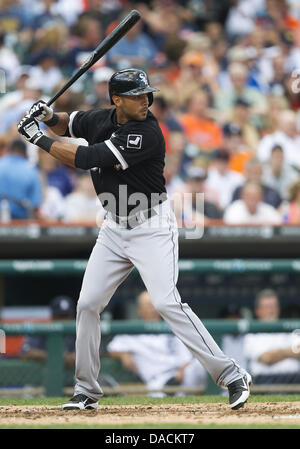 Detroit, Michigan, USA. 10. Juli 2013. 10. Juli 2013: Chicago White Sox Outfielder Alex Rios (51) an bat im dritten Inning der MLB Spielaktion zwischen den Chicago White Sox und die Detroit Tigers im Comerica Park in Detroit, Michigan. Die Tiger besiegte die White Sox 8-5. Bildnachweis: Csm/Alamy Live-Nachrichten Stockfoto