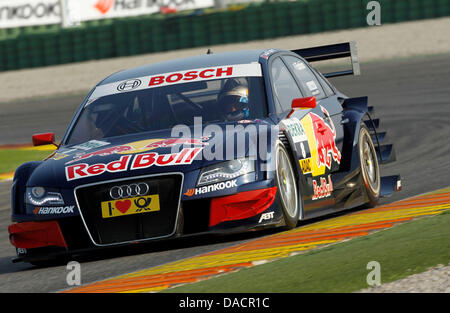 Der schwedische DTM-Pilot Mattias Ekstroem von Audi Sport Team Abt Sportsline in Aktion während der Qualifikation für die Deutsche Tourenwagen Masters Rennen in Valencia, Deutschland, 1. Oktober 2011. Foto: Jürgen Hahn / ITR / redaktionelle Nutzung nur Stockfoto