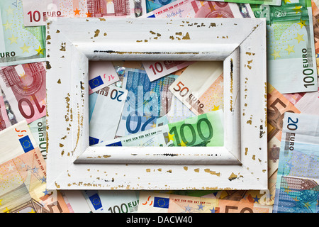 alten Holzrahmen auf Euro-Banknoten Stockfoto