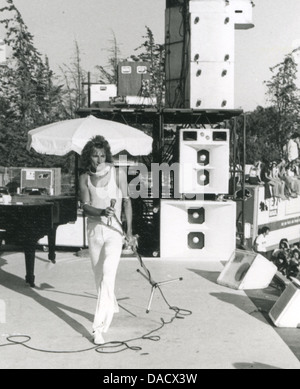 ROD STEWART mit den Gesichtern in Los Angeles im Oktober 1973 Stockfoto